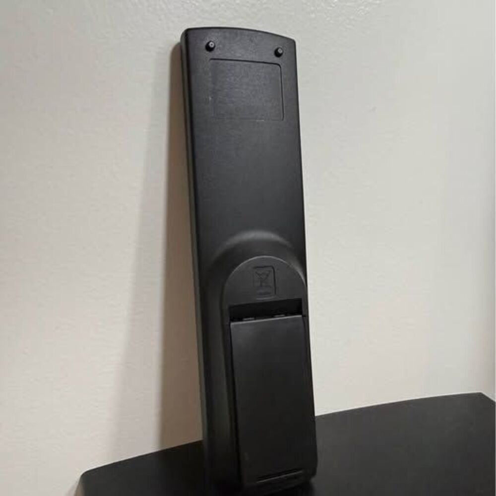 KC TV Remote Control - Picture 2 of 3